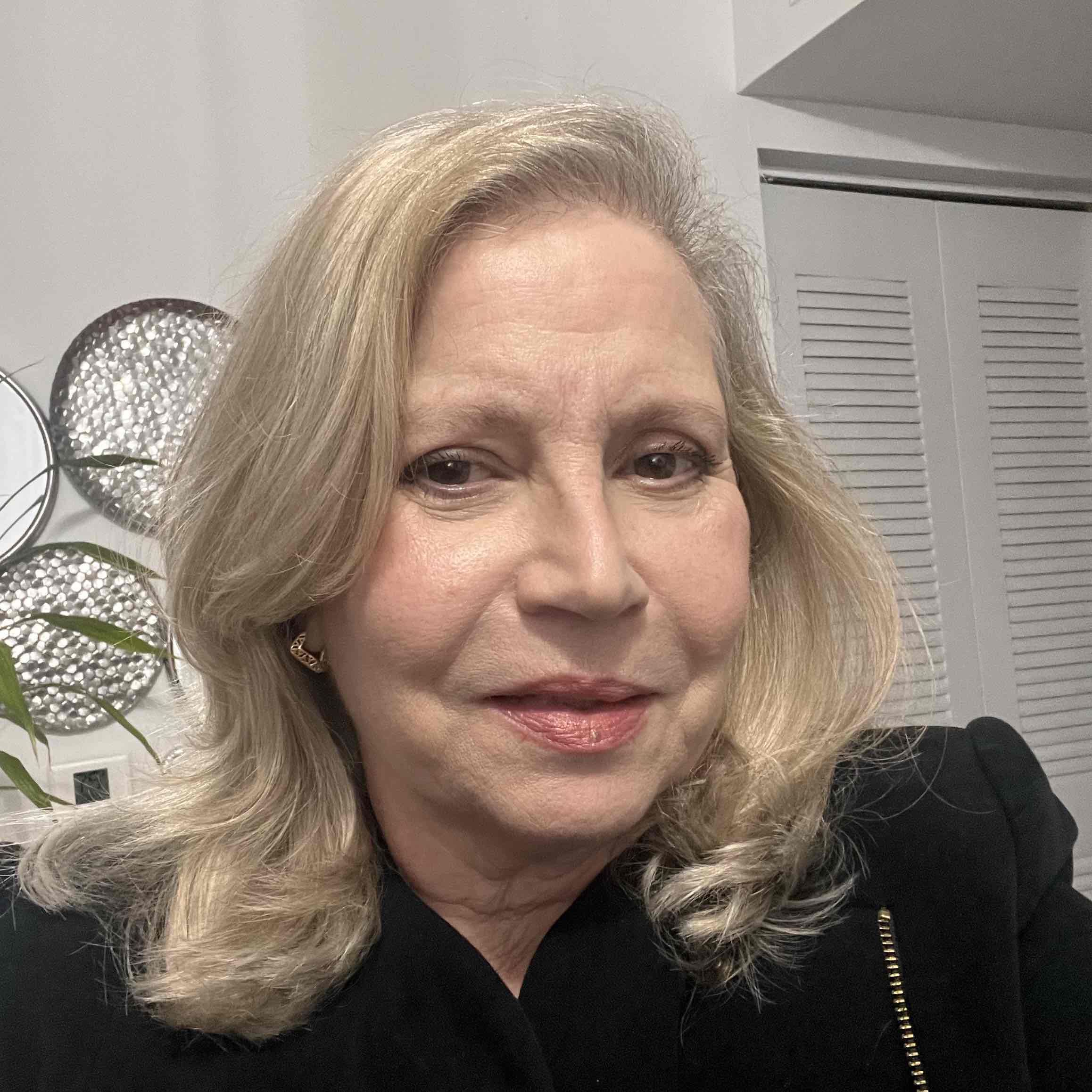 Suzanne F.