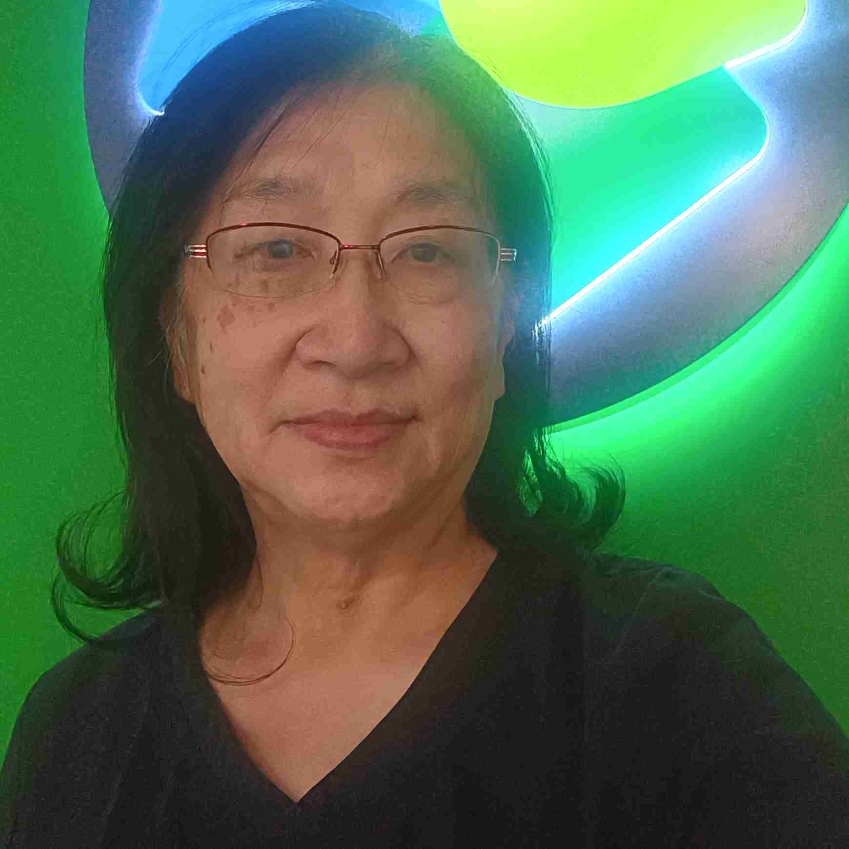 Amma L.