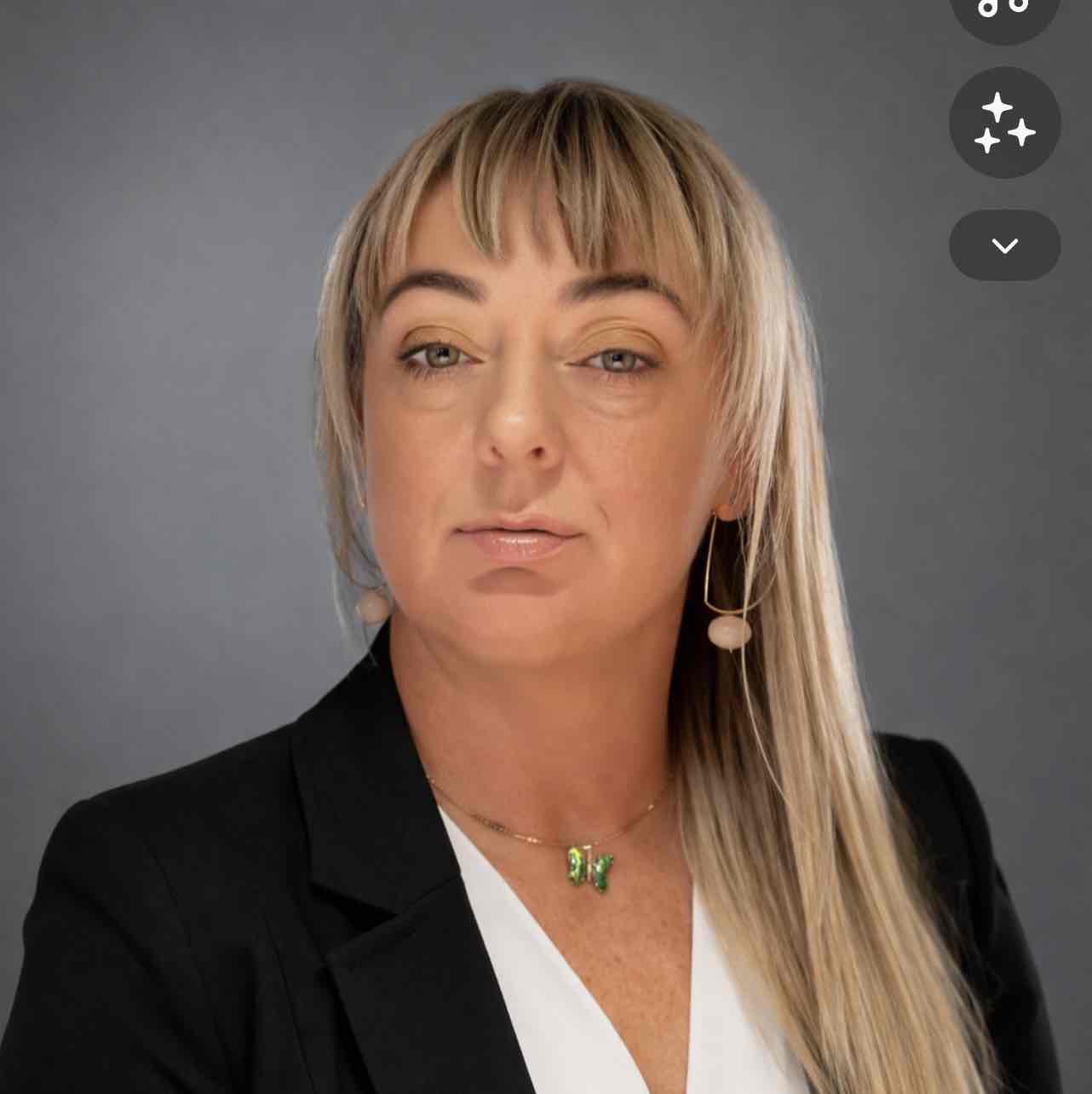 Shawna C.